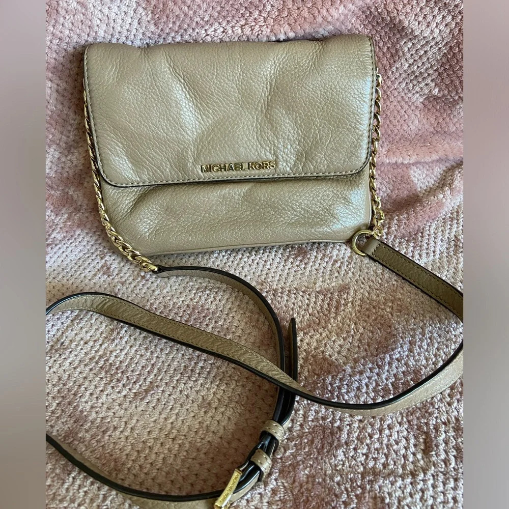 Michael Kors Bedford Double Gusset Large Crossbody Bag,  Soft Pink Tan & Gold
